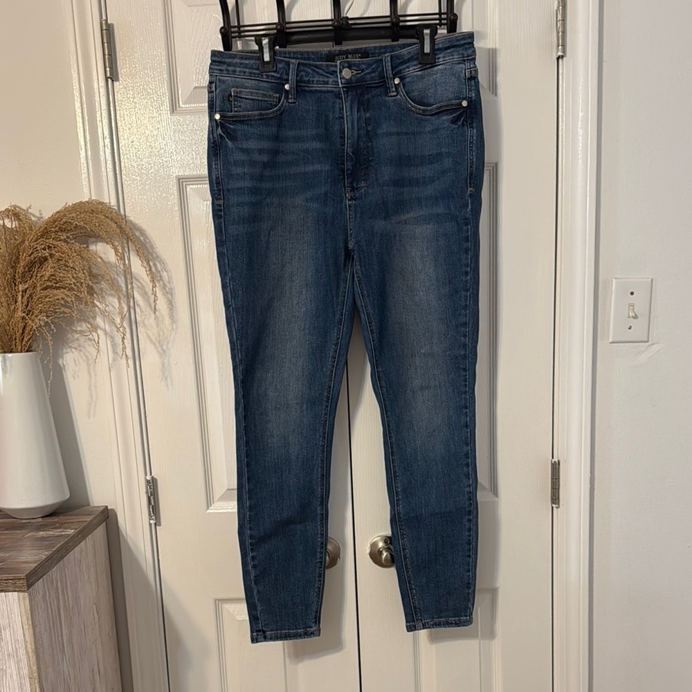 Judy Blue Skinny Blue Jeans Modern Fit